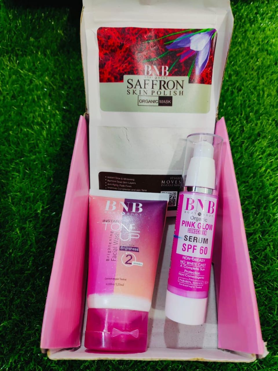 Rejuvenating Pink Glow Facial Kit - Nourishing Saffron Mask & SPF Combo for All Skin Types